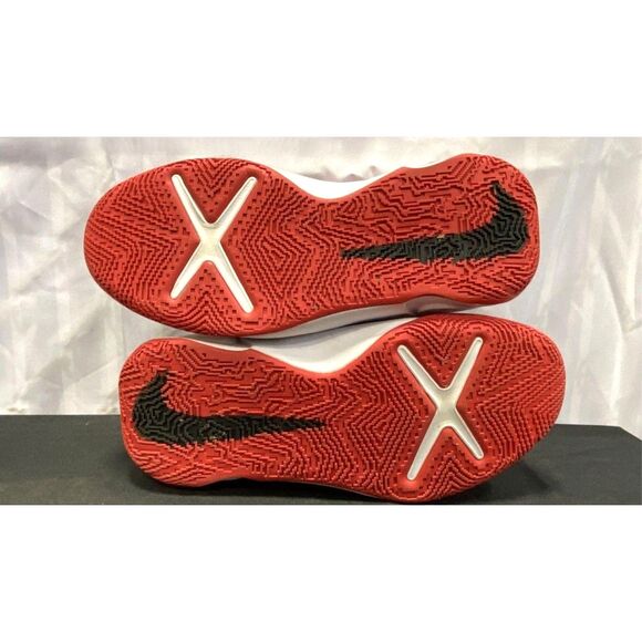 Nike Team Hustle D10 'University Red' Youth Sneakers Size 6.5 Cw6735-600 - Picture 5 of 6